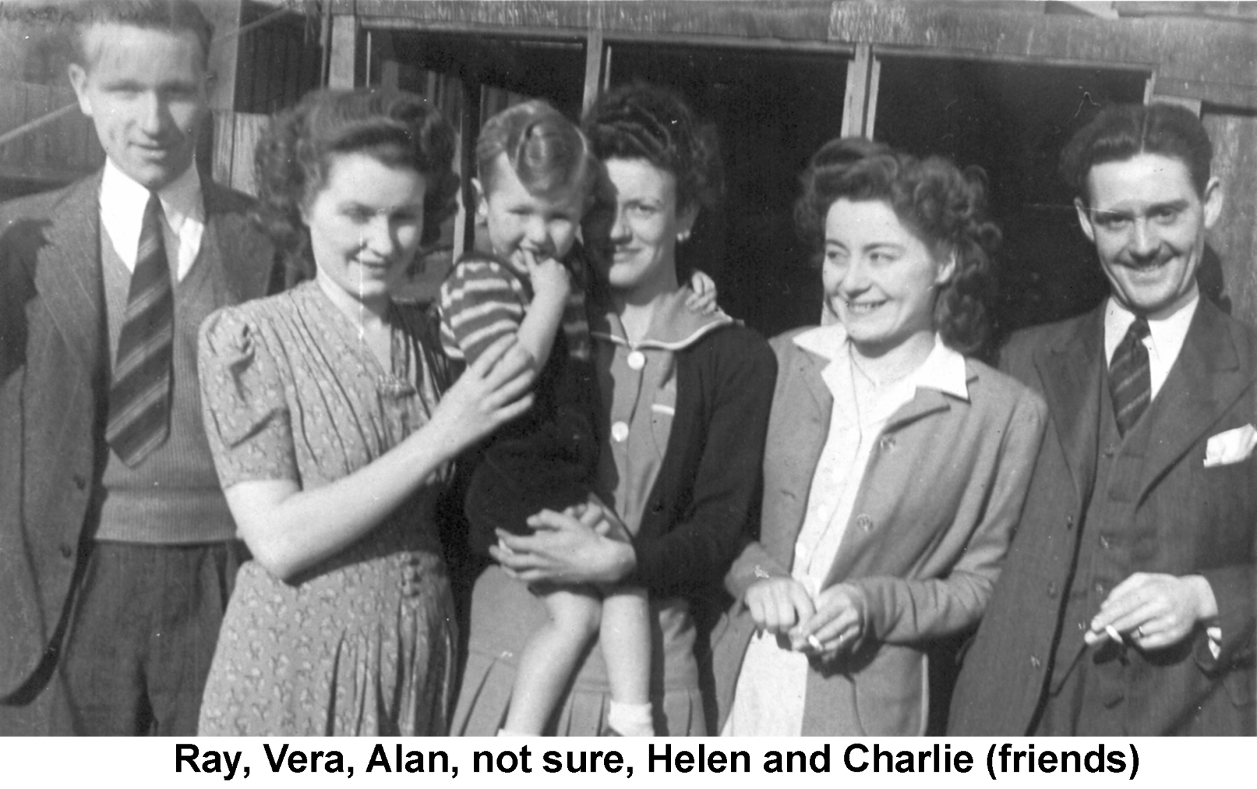 Mums-Album-p16b-RayVeraAlanUnknownHelenCharlie-2